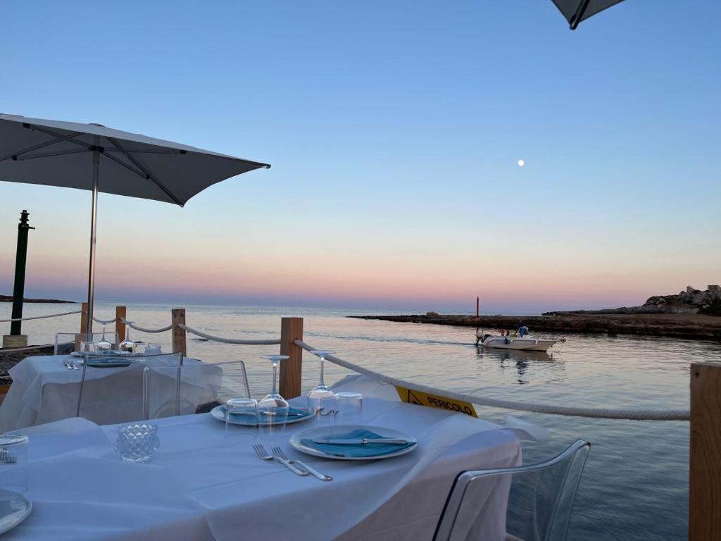 Villa Con Piscina Al Mare Оньина Экстерьер фото