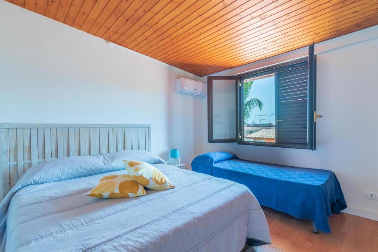 Villa Con Piscina Al Mare Оньина Экстерьер фото
