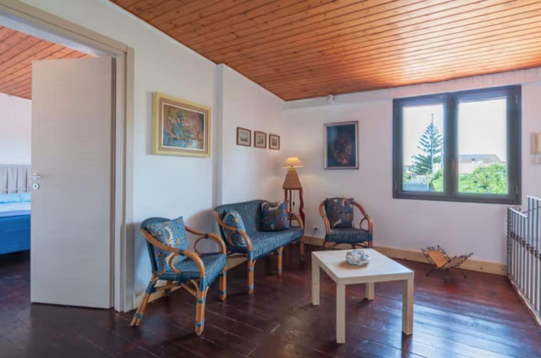 Villa Con Piscina Al Mare Оньина Экстерьер фото