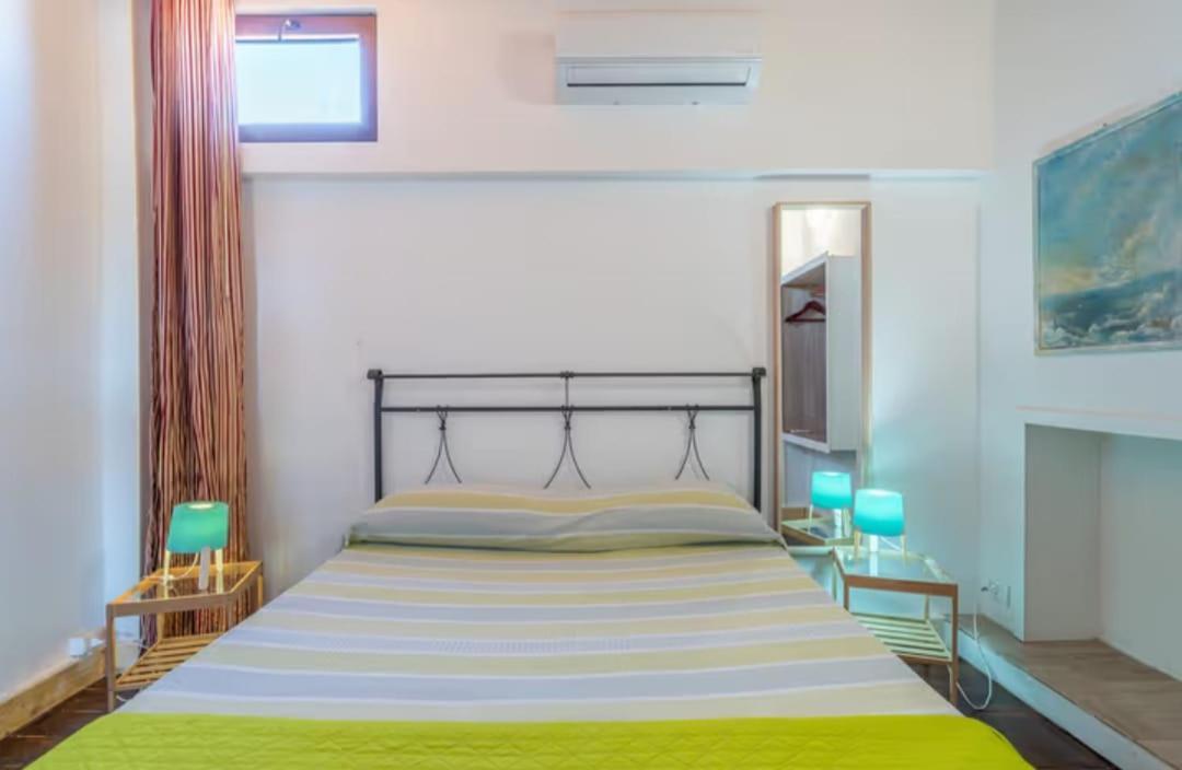 Villa Con Piscina Al Mare Оньина Экстерьер фото
