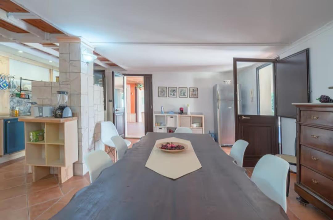 Villa Con Piscina Al Mare Оньина Экстерьер фото